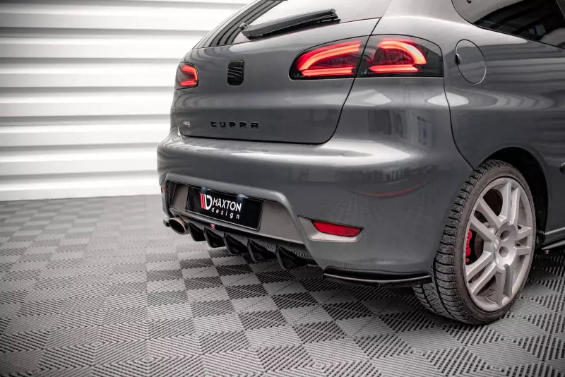 Maxton Design Diffusor Flaps für Seat Ibiza Cupra Mk3 Hochglanz schwarz – Ansicht 3