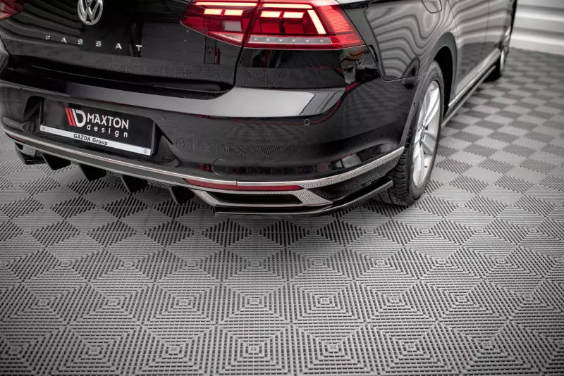 Maxton Design Diffusor Flaps für VW Passat B8 Facelift Hochglanz schwarz – Ansicht 1