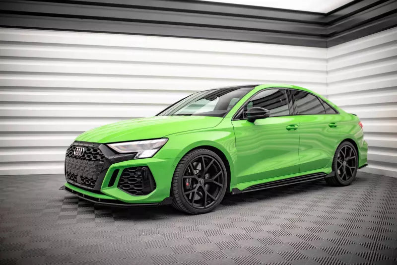 Maxton Design Street Pro Schweller Flaps für Audi RS3 Limousine 8Y Hochglanz schwarz – Ansicht 3