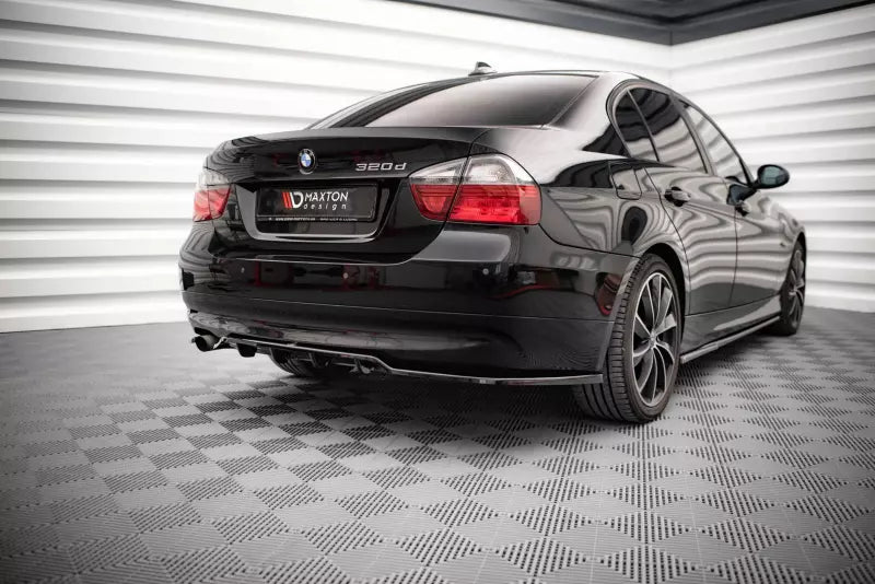 Maxton Design Heckdiffusor DTM Look für BMW 3er Limousine E90 Hochglanz schwarz – Ansicht 3