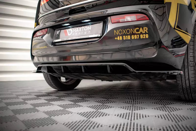 Maxton Design Heckdiffusor DTM Look für BMW i3 Mk1 Facelift Hochglanz schwarz – Ansicht 3