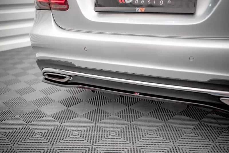 Maxton Design Heckdiffusor DTM Look für Mercedes E Klasse W212 AMG-Line Limousine Facelift Hochglanz schwarz – Ansicht 3