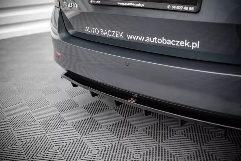 Maxton Design Heckdiffusor DTM Look für Skoda Fabia Combi Mk3 Facelift Hochglanz schwarz – Ansicht 3