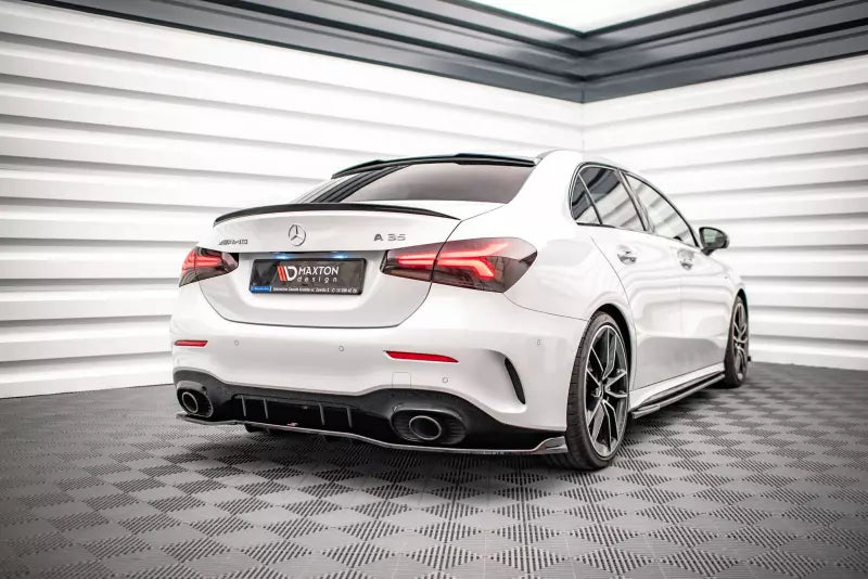 Maxton Design Heckdiffusor DTM Look V.2 für Mercedes A-Klasse 35 AMG Limousine V177 Hochglanz schwarz – Ansicht 1