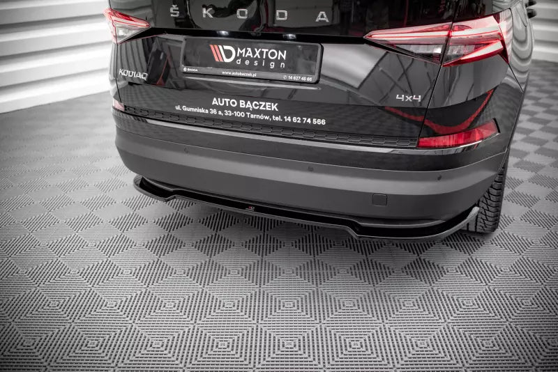 Maxton Design Heckdiffusor für Skoda Kodiaq Mk1 Facelift Hochglanz schwarz – Ansicht 1