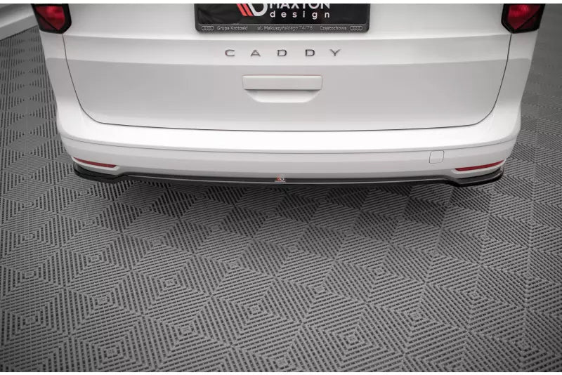 Maxton Design Heckdiffusor für VW Caddy Mk5 Hochglanz schwarz – Ansicht 1
