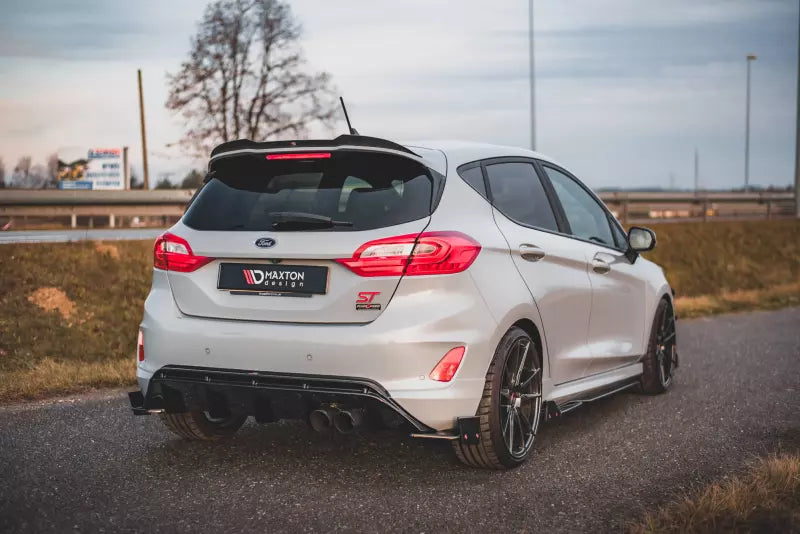 Maxton Design Seitenschweller (Paar) V.2 mit Flaps für Ford Fiesta ST / ST-Line Hochglanz schwarz – Ansicht 3