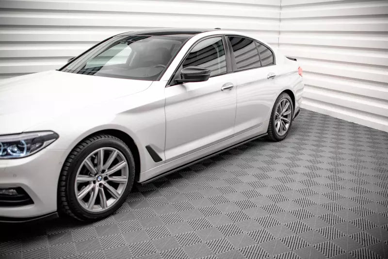 Maxton Design Seitenschweller (Paar) für BMW 5er G30 / G31 Hochglanz schwarz – Ansicht 1