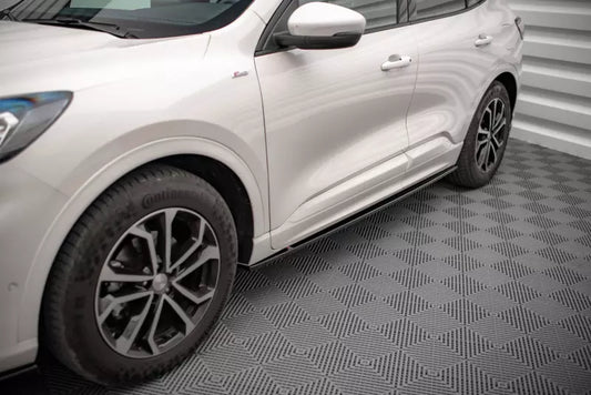 Maxton Design Seitenschweller (Paar) für Ford Kuga ST-Line Mk3 Hochglanz schwarz – Ansicht 1