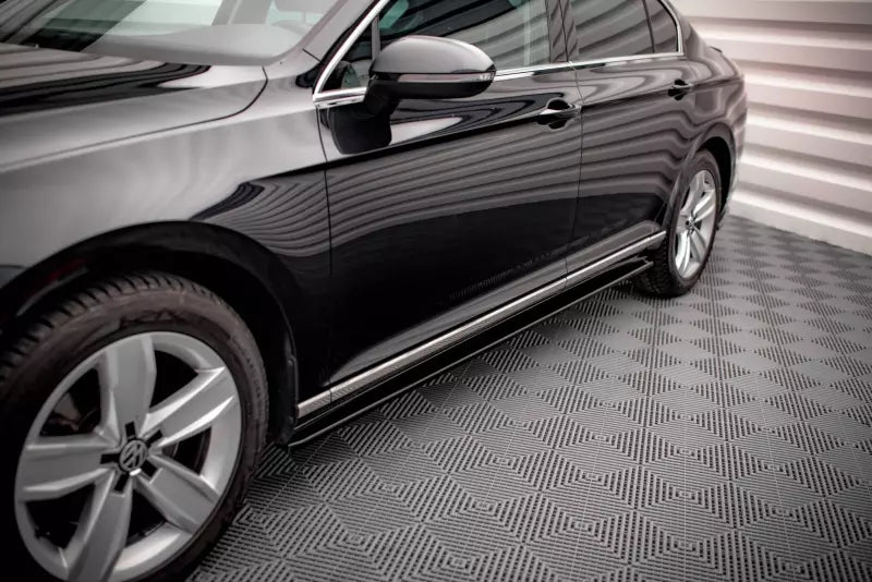 Maxton Design Seitenschweller (Paar) für VW Passat B8 Facelift Hochglanz schwarz – Ansicht 1