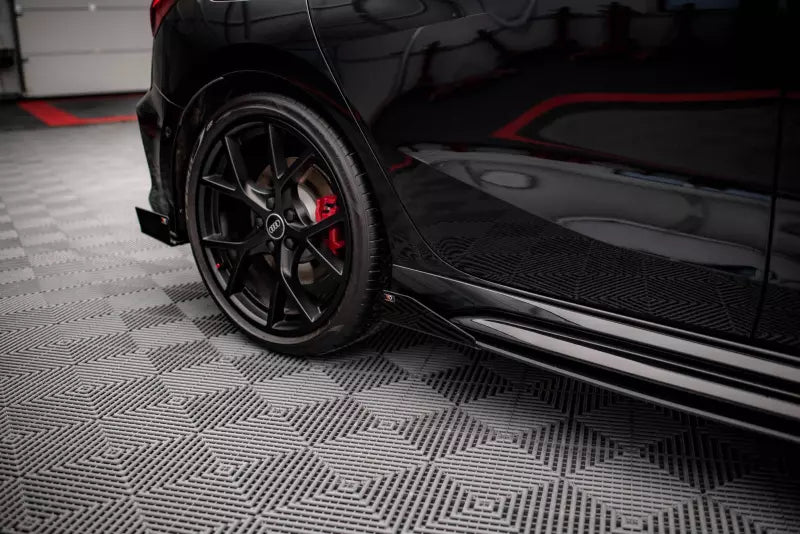 Maxton Design Street Pro Schweller Flaps für Audi RS3 Sportback 8Y Hochglanz schwarz – Ansicht 3