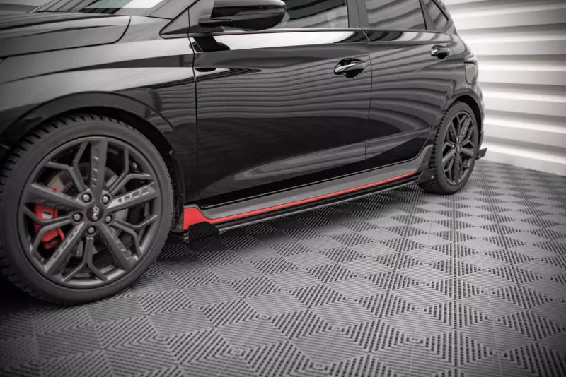 Maxton Design Street Pro Schweller Flaps für Hyundai I20 N Mk3 Hochglanz schwarz – Ansicht 1