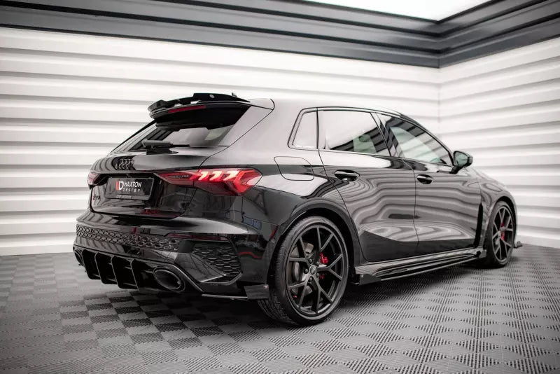 Maxton Design Street Pro Diffusor Flaps für Audi RS3 Sportback 8Y matt schwarz mit Hochglanz Flaps – Ansicht 3