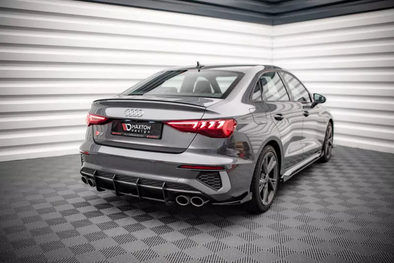 Maxton Design Street Pro Diffusor Flaps für Audi S3 Limousine 8Y matt schwarz mit Hochglanz Flaps – Ansicht 3