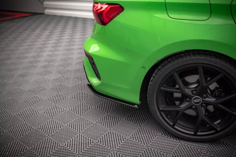 Maxton Design Street Pro Diffusor Flaps für Audi RS3 Limousine 8Y matt schwarz – Ansicht 3