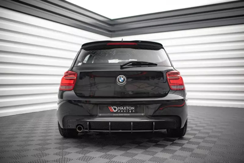 Maxton Design Street Pro Heckdiffusor für BMW 1er F20 Schwarz – Ansicht 2
