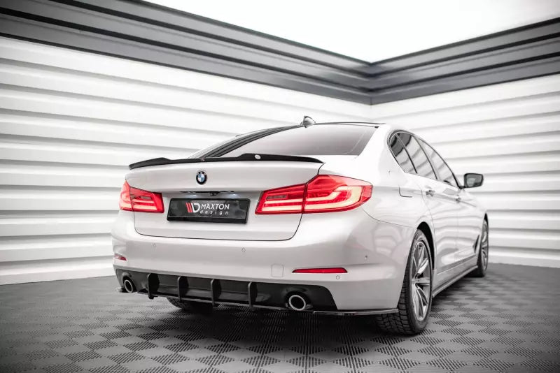 Maxton Design Street Pro Heckdiffusor für BMW 5er G30 / G31 Schwarz – Ansicht 1