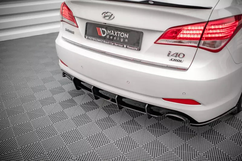 Maxton Design Street Pro Heckdiffusor für Hyundai I40 Mk1 Schwarz – Ansicht 1