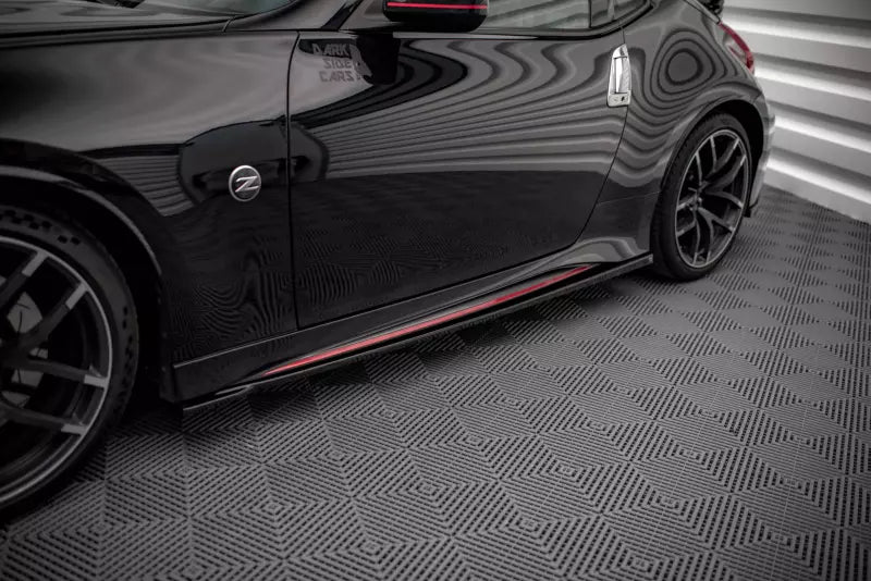 Maxton Design Seitenschweller (Paar) V.1 für Nissan 370Z Nismo Facelift Hochglanz schwarz – Ansicht 1