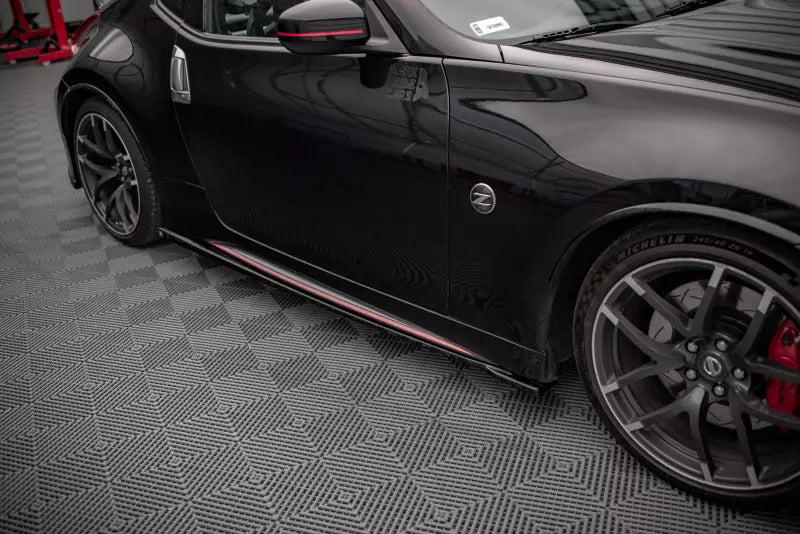 Maxton Design Seitenschweller (Paar) V.1 für Nissan 370Z Nismo Facelift Hochglanz schwarz – Ansicht 2