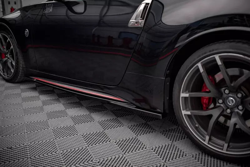 Maxton Design Seitenschweller (Paar) V.2 für Nissan 370Z Nismo Facelift Hochglanz schwarz – Ansicht 2