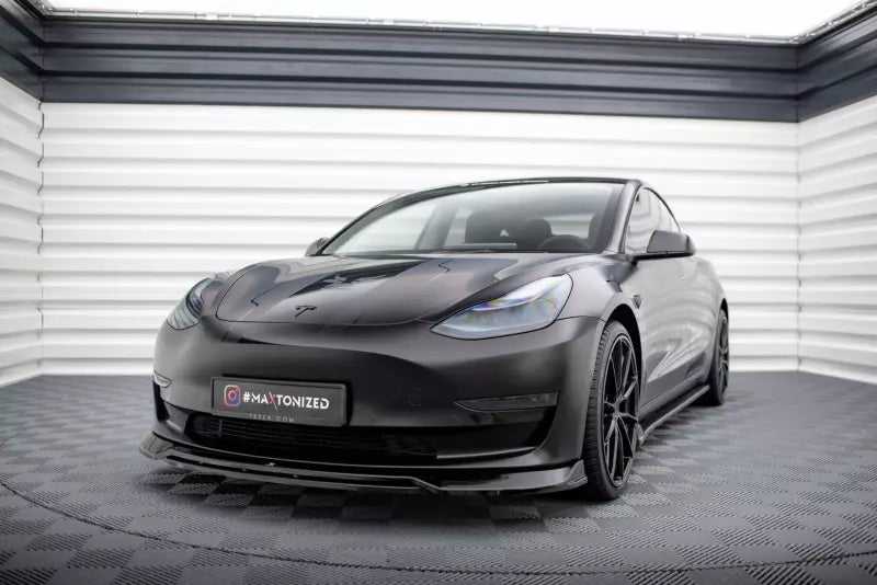 Maxton Design Frontlippe V.3 für Tesla Model 3 Hochglanz schwarz – Ansicht 1