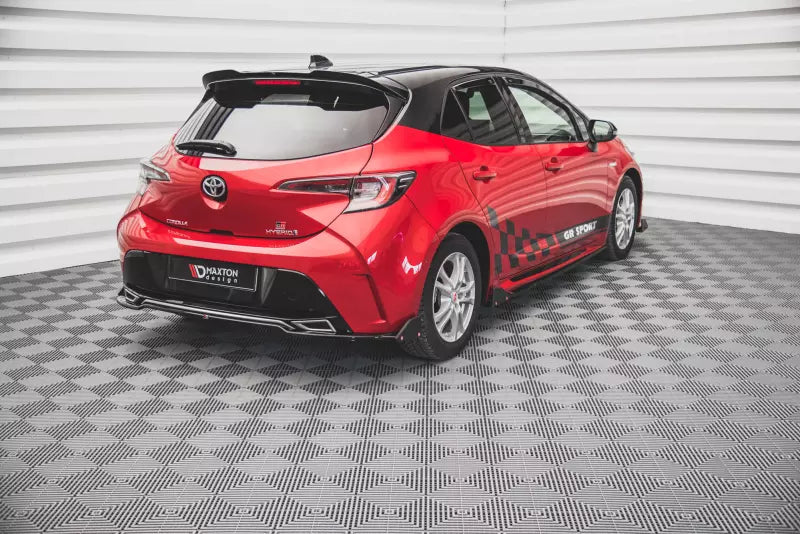 Maxton Design Heckdiffusor mit Flaps für Toyota Corolla GR Sport Hatchback XII Hochglanz schwarz – Ansicht 1