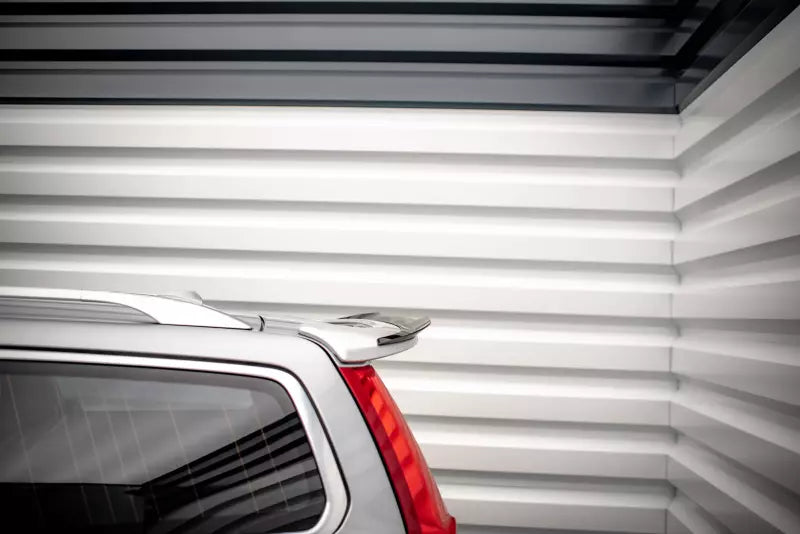 Maxton Design Heckspoiler Lippe V.2 für Volvo V70 Mk3 Hochglanz schwarz – Ansicht 4