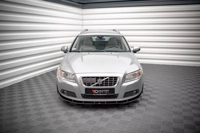 Maxton Design Frontlippe V.1 für Volvo V70 Mk3 Hochglanz schwarz – Ansicht 2