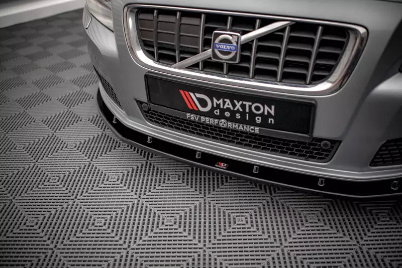Maxton Design Frontlippe V.1 für Volvo V70 Mk3 Hochglanz schwarz – Ansicht 3