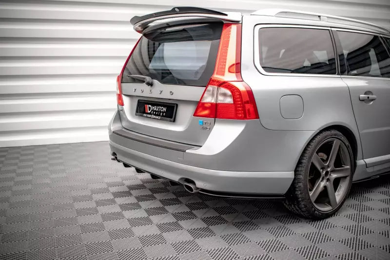 Maxton Design Diffusor Flaps für Volvo V70 Mk3 Hochglanz schwarz – Ansicht 2
