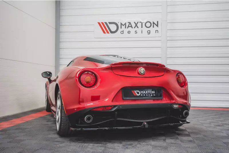 Maxton Design Heckdiffusor für Alfa Romeo 4C Hochglanz schwarz – Ansicht 1