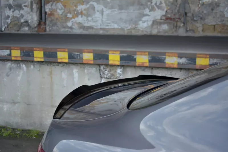 Maxton Design Heckspoiler Lippe für Alfa Romeo Giulia Veloce Hochglanz schwarz – Ansicht 3