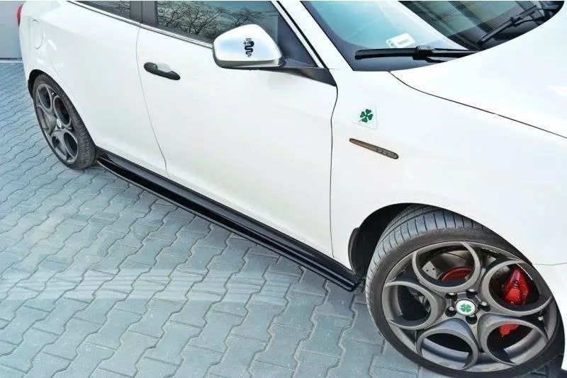 Maxton Design Seitenschweller (Paar) für Alfa Romeo Giulietta Hochglanz schwarz – Ansicht 1