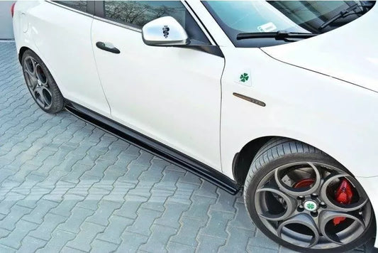 Maxton Design Seitenschweller (Paar) für Alfa Romeo Giulietta Hochglanz schwarz – Ansicht 1