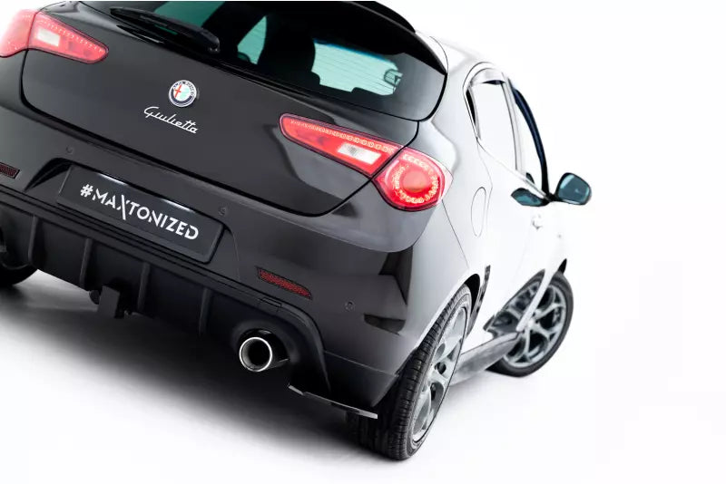 Maxton Design Diffusor Flaps für Alfa Romeo Giulietta Hochglanz schwarz – Ansicht 1