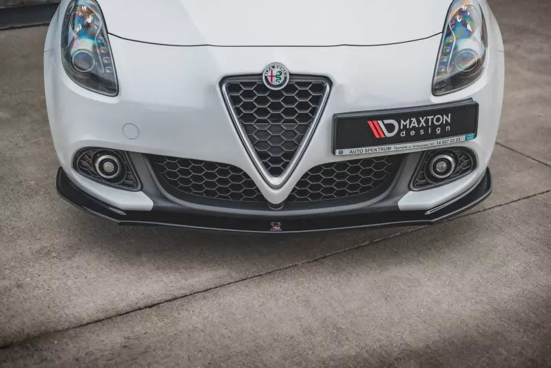 Maxton Design Frontlippe V.1 für Alfa Romeo Giulietta Facelift Hochglanz schwarz – Ansicht 2