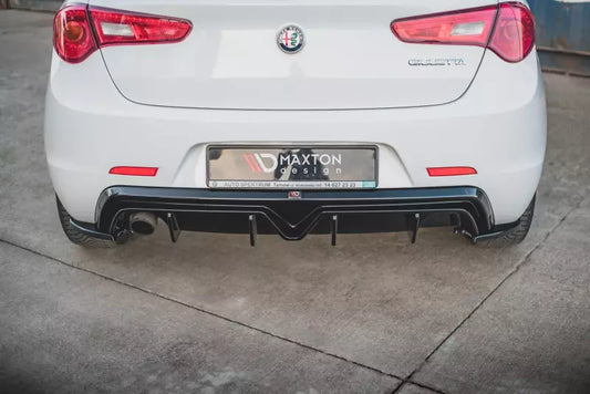 Maxton Design Heckdiffusor V.1 für Alfa Romeo Giulietta Facelift Hochglanz schwarz – Ansicht 1