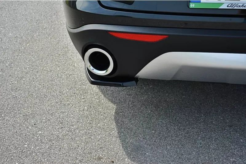 Maxton Design Diffusor Flaps für Alfa Romeo Stelvio Hochglanz schwarz – Ansicht 2