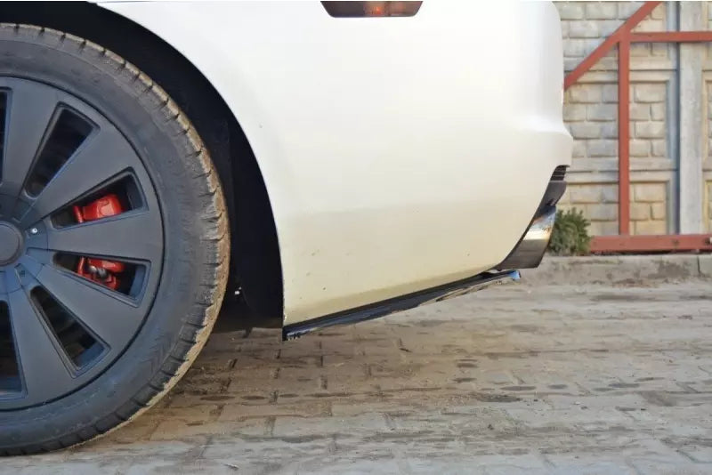 Maxton Design Diffusor Flaps für Chevrolet Camaro Mk5 SS - US, EU vor Facelift Hochglanz schwarz – Ansicht 3