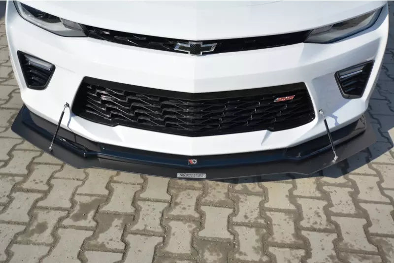 Maxton Design Street Pro Frontlippe V.2 für Chevrolet Camaro Mk6 2SS Coupe Hochglanz schwarz – Ansicht 3