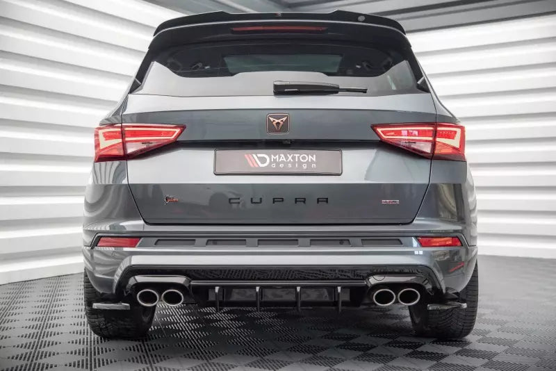 Maxton Design Heckdiffusor für Cupra Ateca Hochglanz schwarz 2018-2023 – Ansicht 1