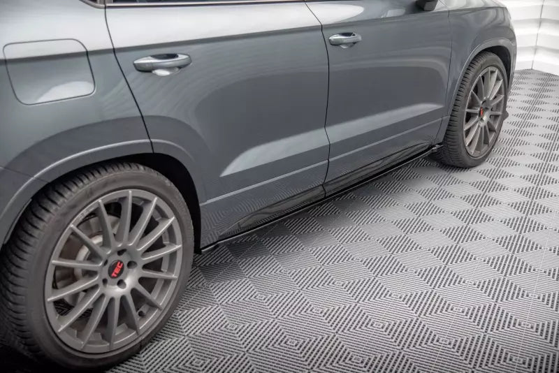 Maxton Design Seitenschweller (Paar) für Cupra Ateca Hochglanz schwarz – Ansicht 1