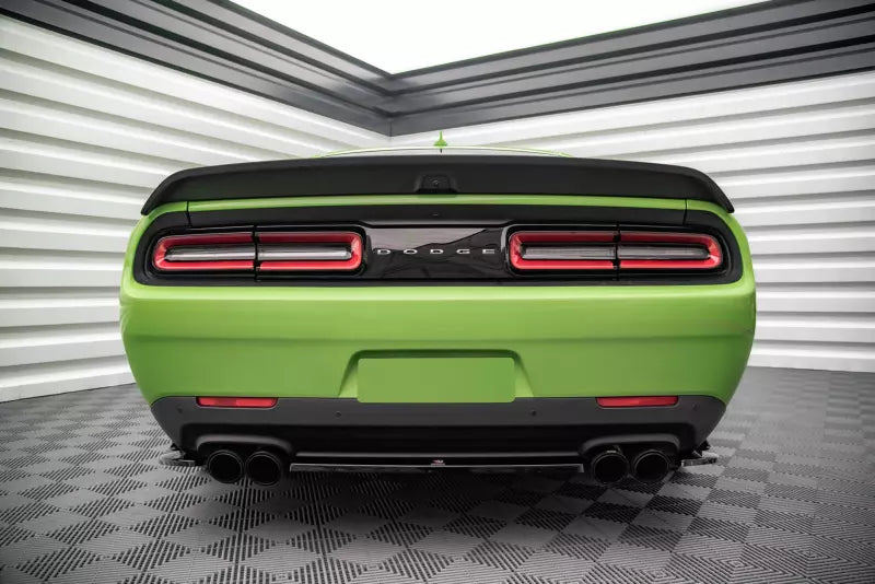 Maxton Design Heckdiffusor für Dodge Challenger SRT Hellcat Mk3 Hochglanz schwarz – Ansicht 1
