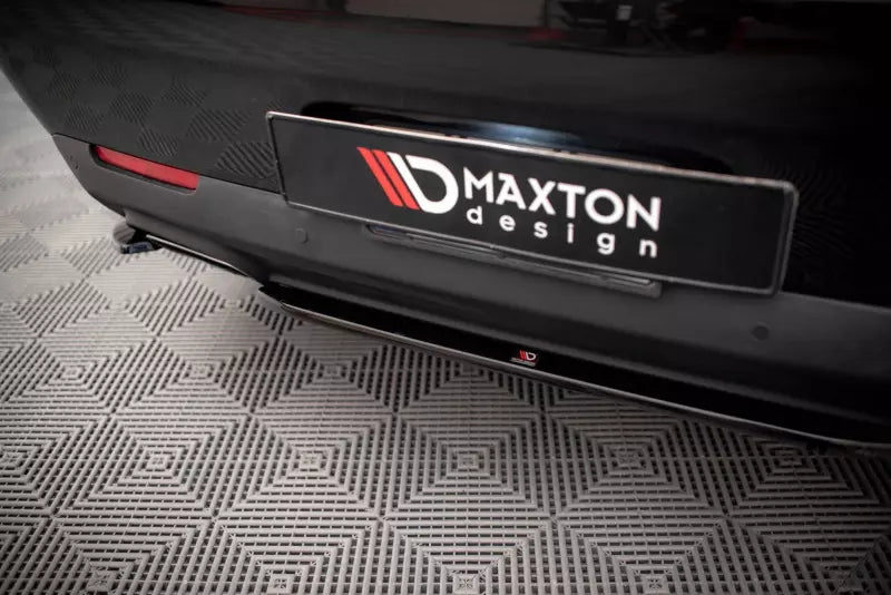 Maxton Design Heckdiffusor für Dodge Challenger RT Mk3 Facelift Hochglanz schwarz – Ansicht 2