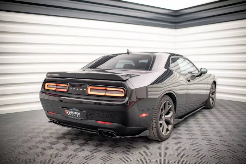 Maxton Design Diffusor Flaps für Dodge Challenger RT Mk3 Facelift Hochglanz schwarz – Ansicht 3