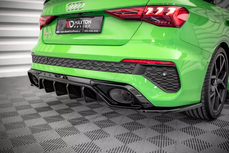Maxton Design Diffusor Flaps für Audi RS3 Limousine 8Y Hochglanz schwarz – Ansicht 3