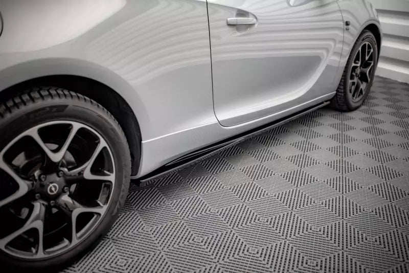 Maxton Design Seitenschweller (Paar) für Opel Astra GTC OPC-Line J Hochglanz schwarz – Ansicht 3