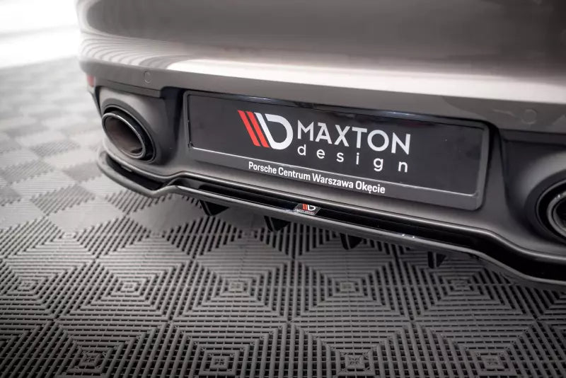 Maxton Design Heckdiffusor DTM Look für Porsche 911 Carrera 4S 992 Hochglanz schwarz – Ansicht 2