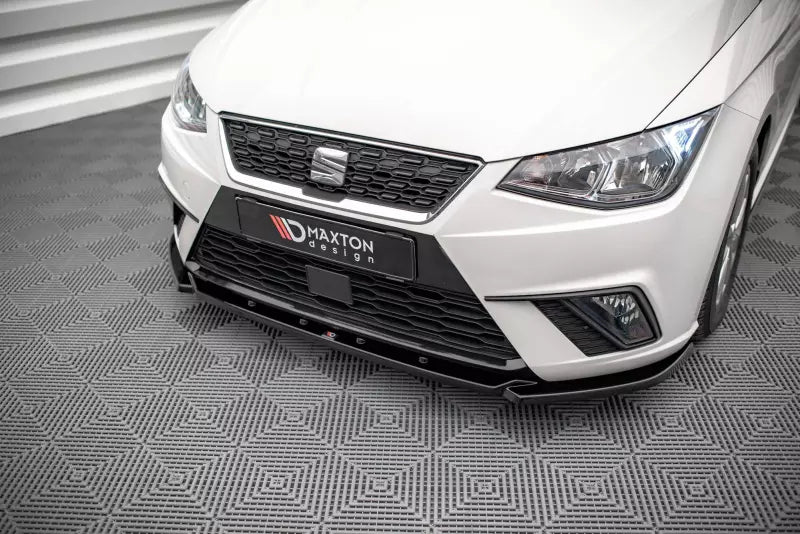 Maxton Design Frontlippe V.2 für Seat Ibiza Mk5 Hochglanz schwarz – Ansicht 1